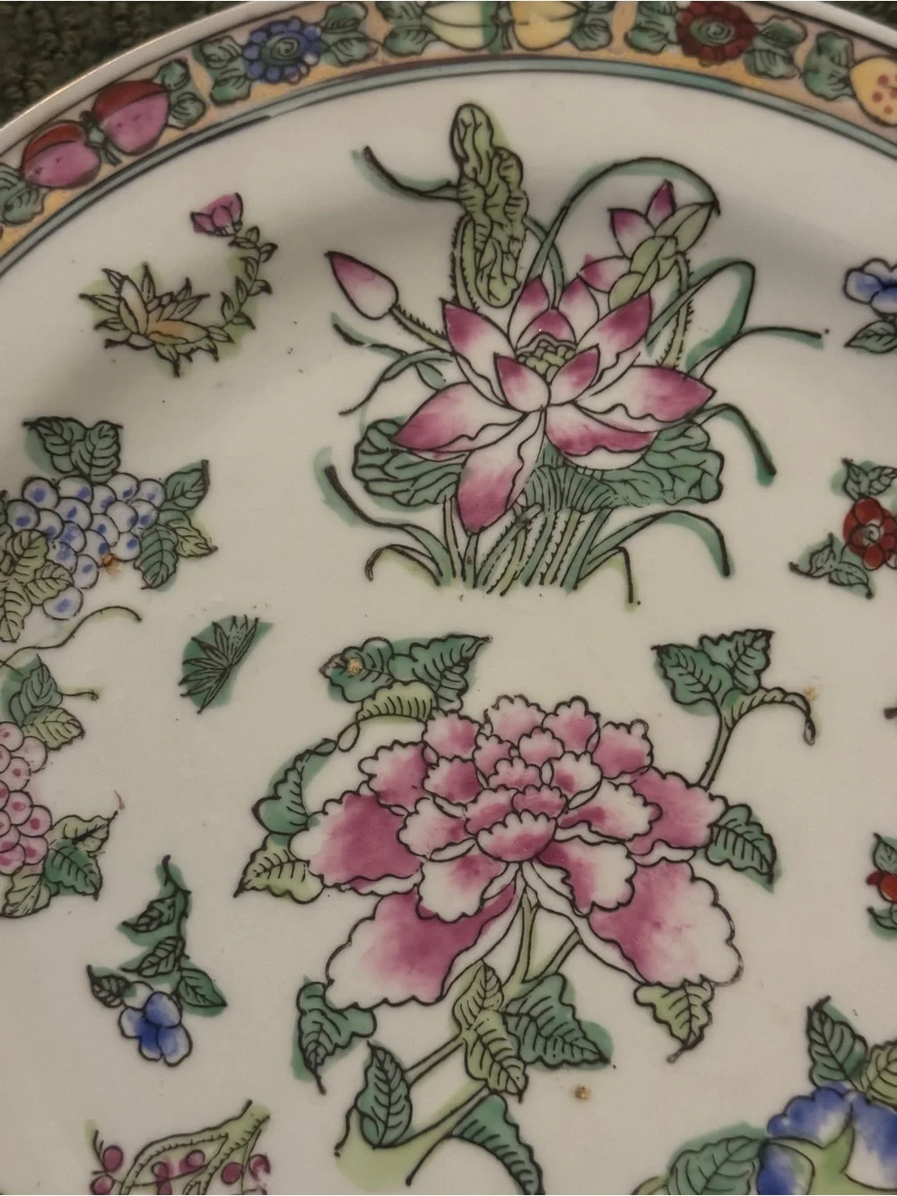 Vntg ACF Japanese Porcelain Plates in Hong Kong Famille Rose Floral Set of 18